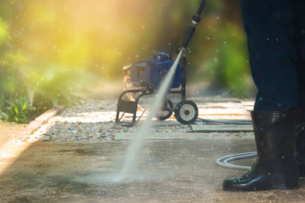 Best Gutter Cleaning  in Glenarden, MD